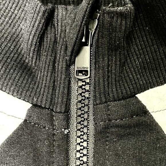 BEBE SPORT Long Sleeve 1/4 Zip Mock Neck Top - Picture 7 of 9